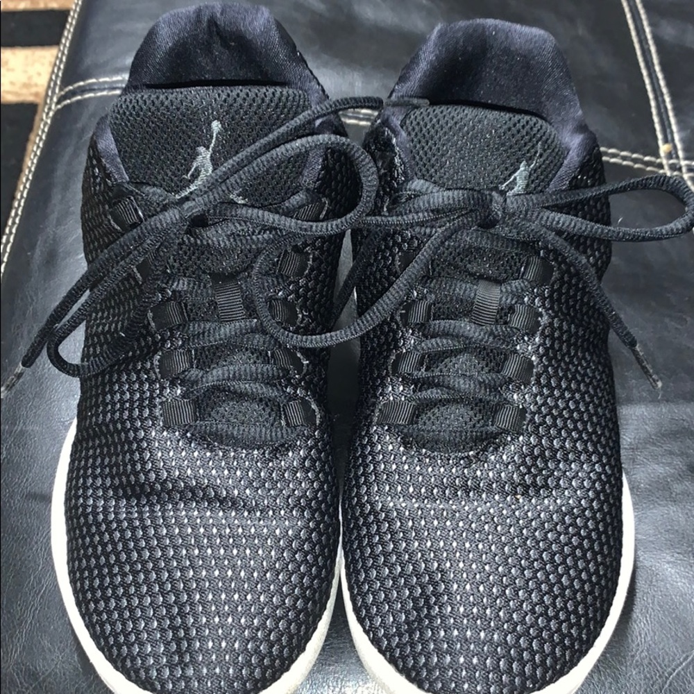 Nike Jordan B. Fly 6.5Y